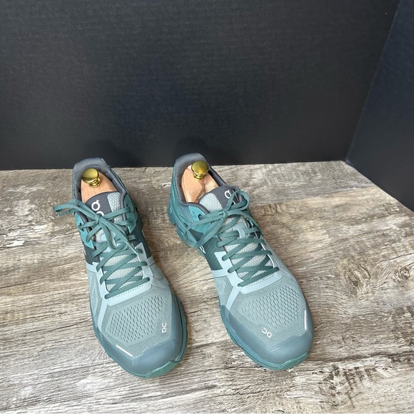 On Running Men's Cloudace Shoes Shadow US 9.5 UER 43 UK 9 💎 - Picture 6 of 16